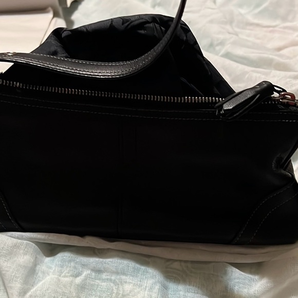 Vintage Coach East West  Leather One Handle Baguette Zipper Top #E0772-F08A64 - Picture 5 of 5